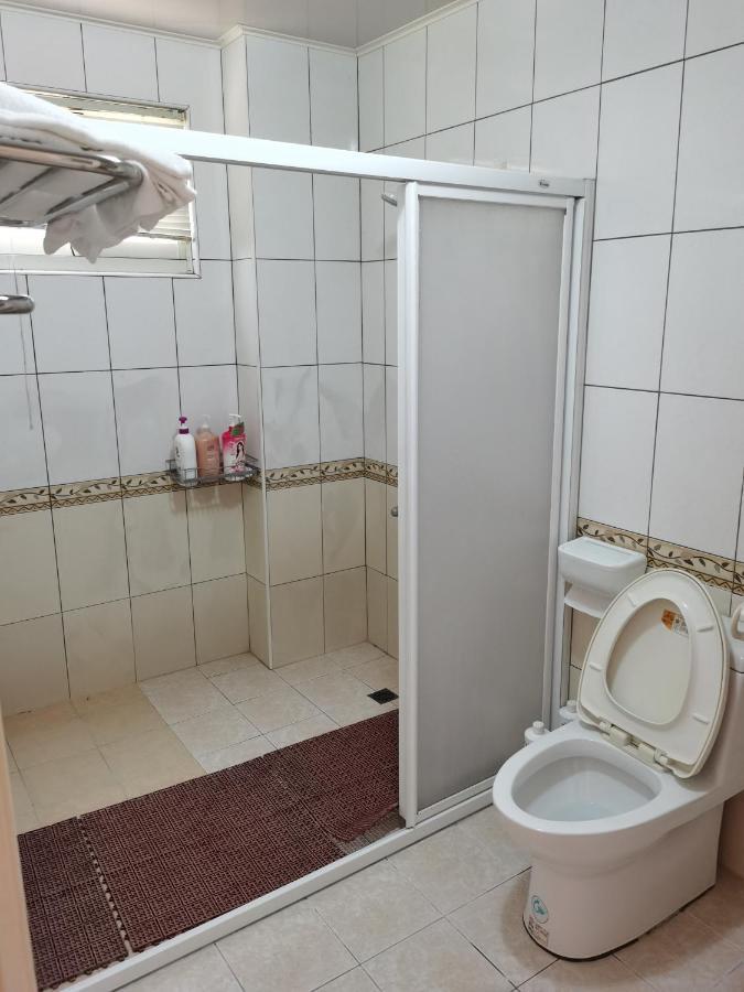 Bed and Breakfast Golden Mary Taitung Екстер'єр фото