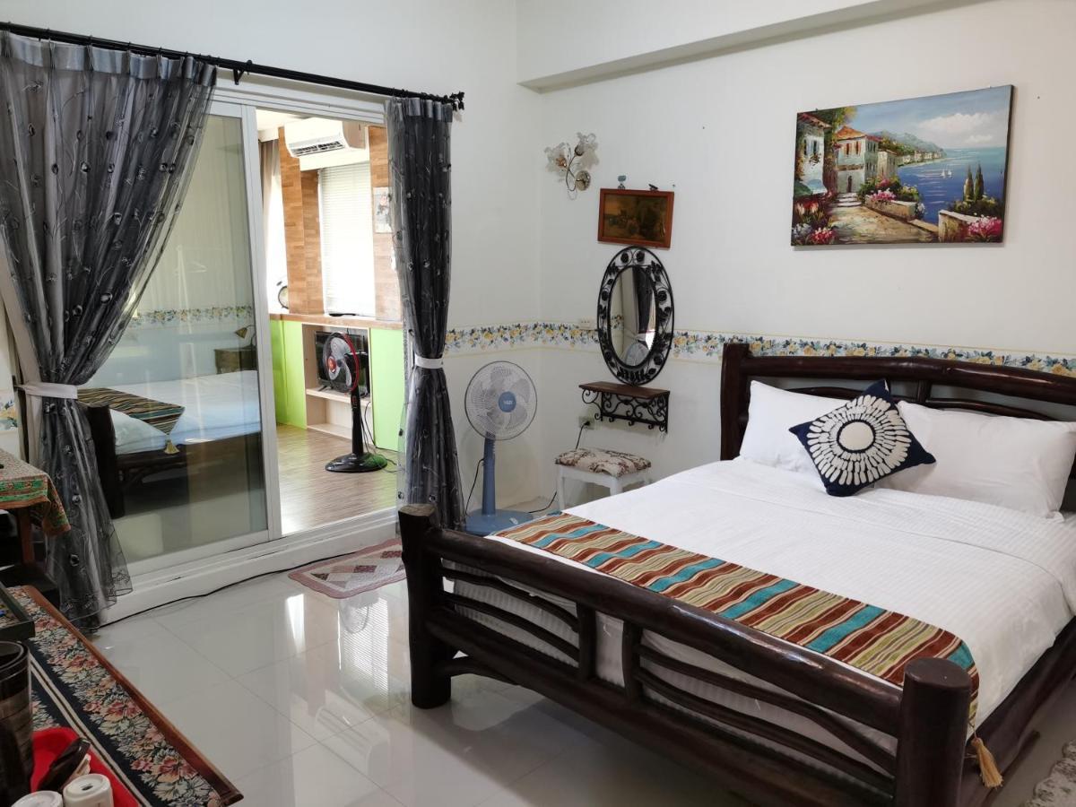 Bed and Breakfast Golden Mary Taitung Екстер'єр фото