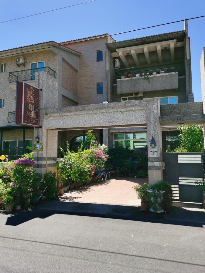 Bed and Breakfast Golden Mary Taitung Екстер'єр фото