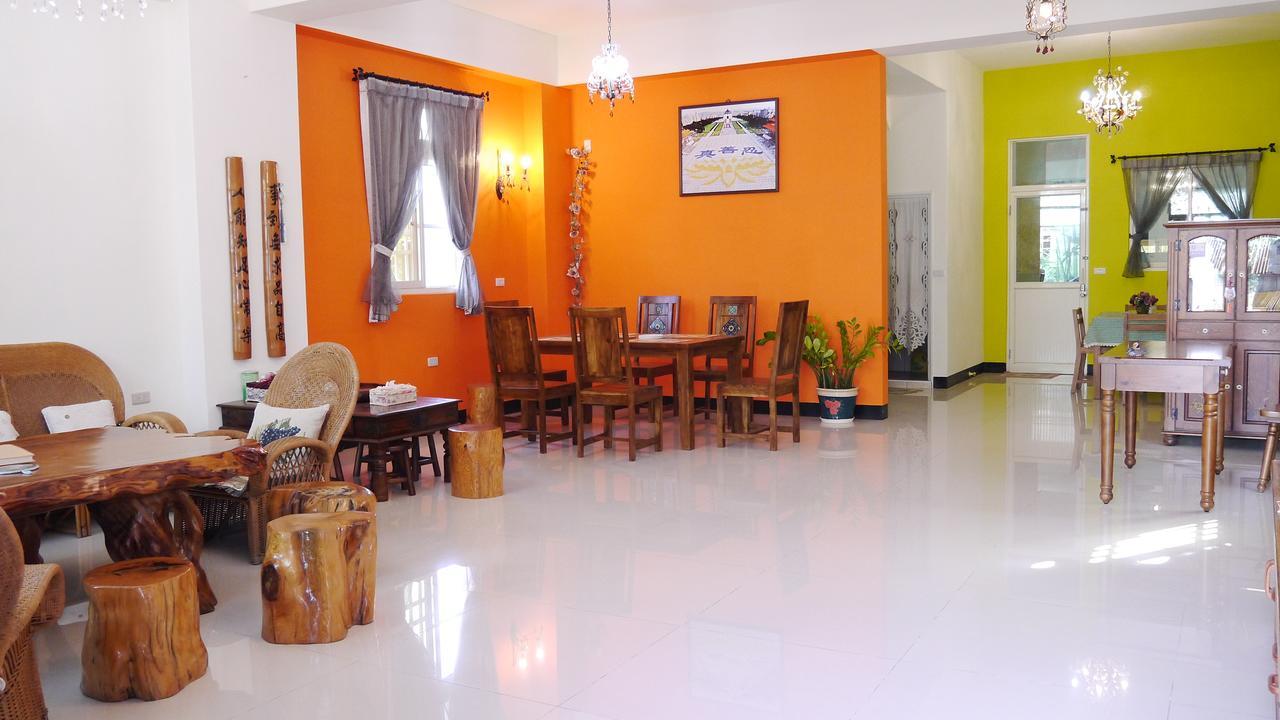 Bed and Breakfast Golden Mary Taitung Екстер'єр фото